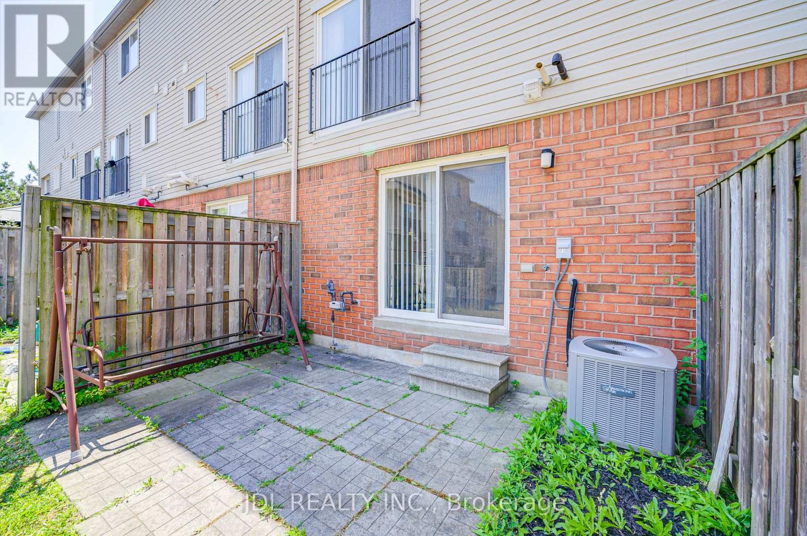 Photo 35 of 81 4950 Albina Way, Mississauga ON