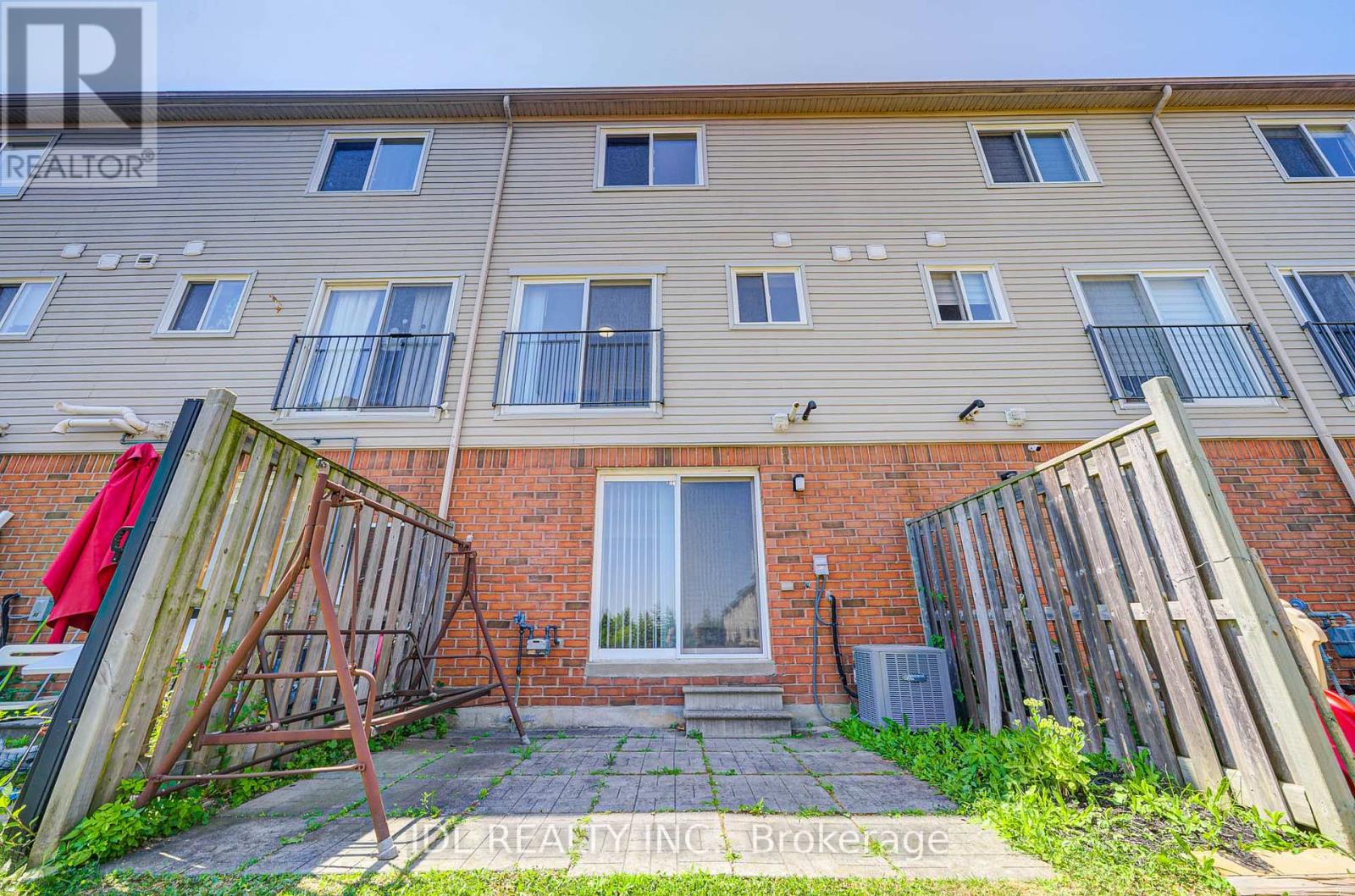 Photo 19 of 81 4950 Albina Way, Mississauga ON