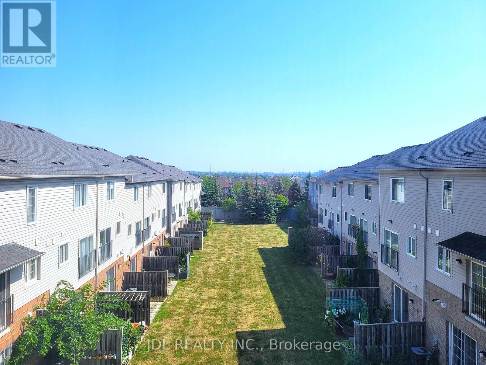 Photo 23 of 81 4950 Albina Way, Mississauga ON