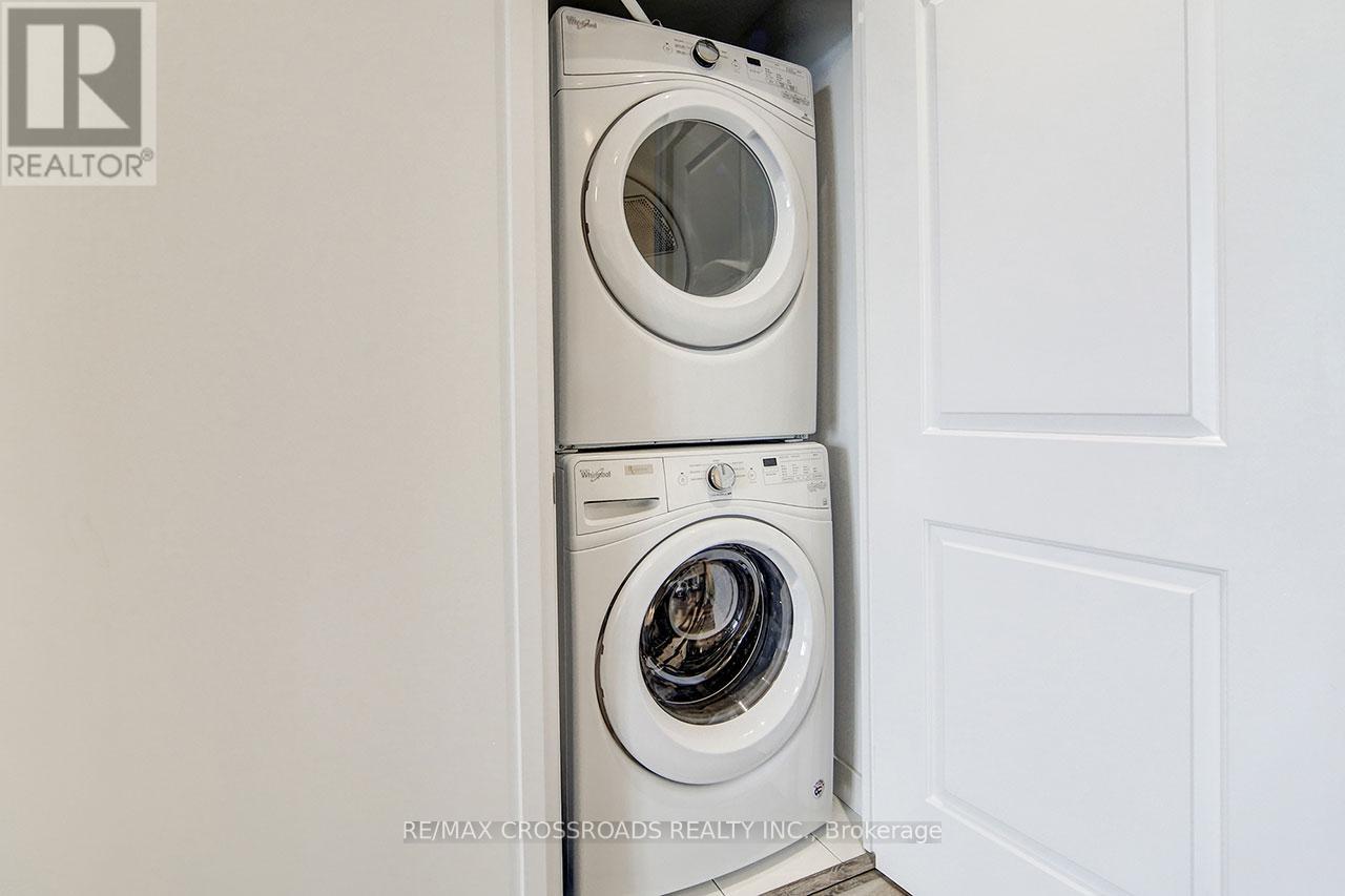 Photo 12 of 513 20 Shore Breeze Drive S, Toronto ON