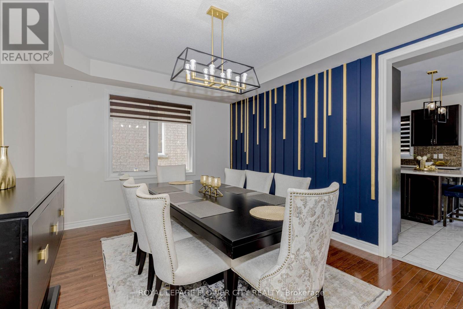 Photo 1 of 11 Vintonridge Drive, Brampton ON