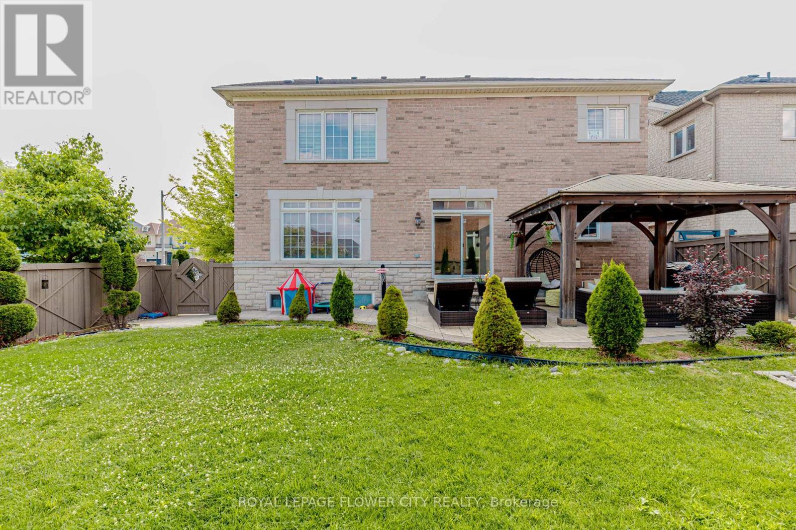 Photo 44 of 11 Vintonridge Drive, Brampton ON