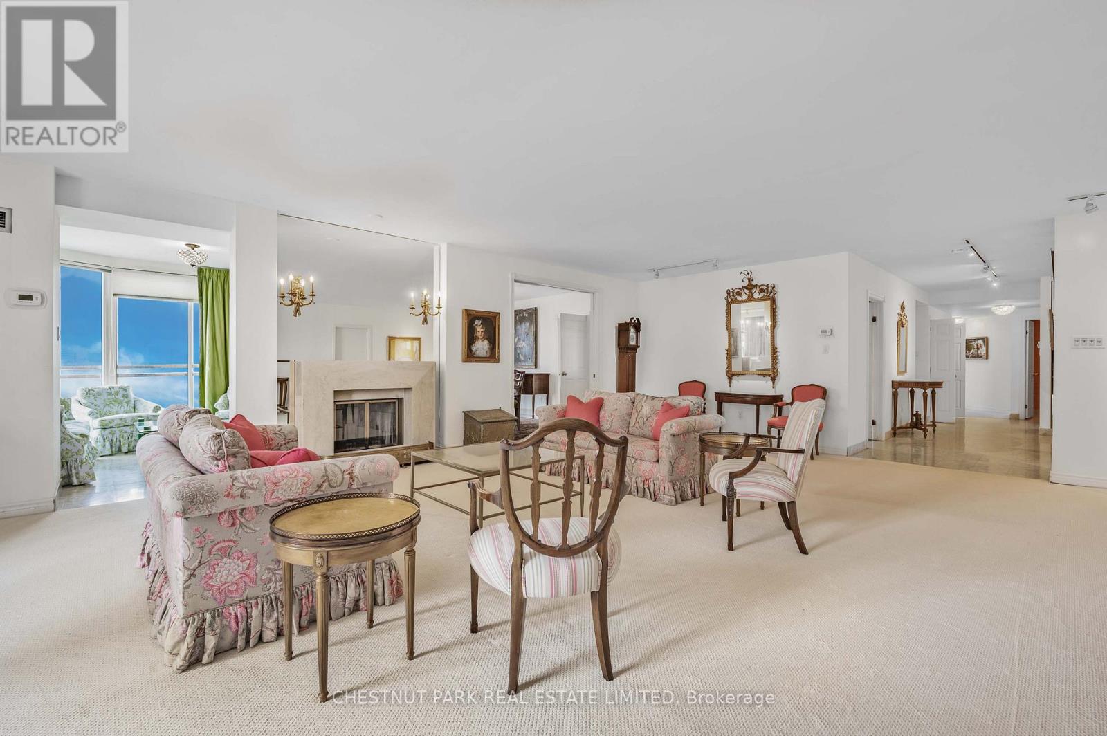 Photo 16 of Ph G 40 Rosehill Avenue, Toronto ON