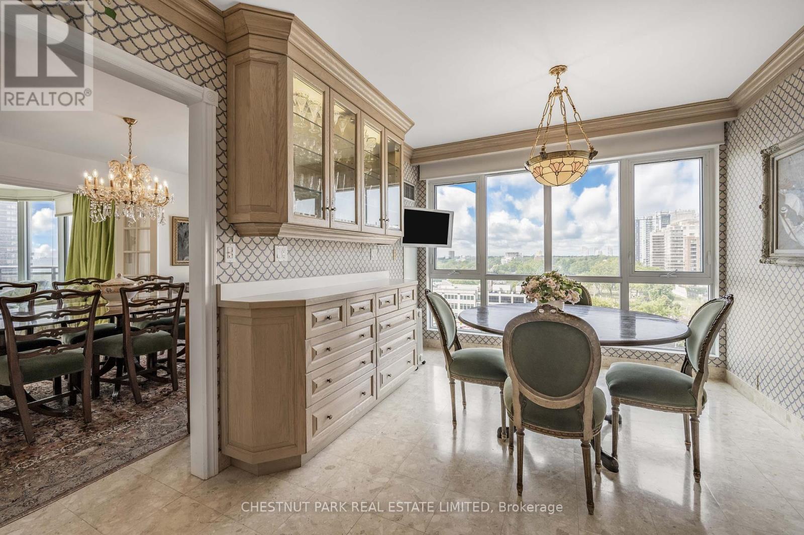 Photo 17 of Ph G 40 Rosehill Avenue, Toronto ON