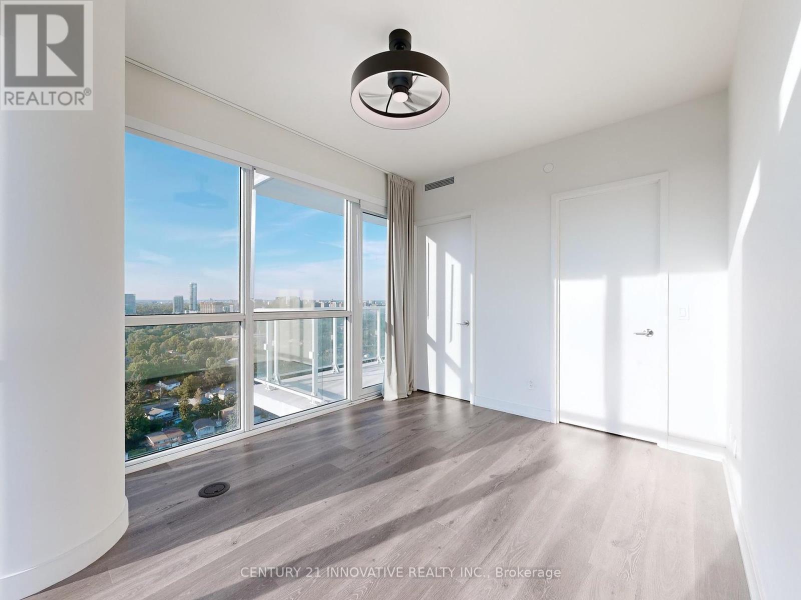 Photo 14 of 2304 10 Deerlick Court, Toronto ON