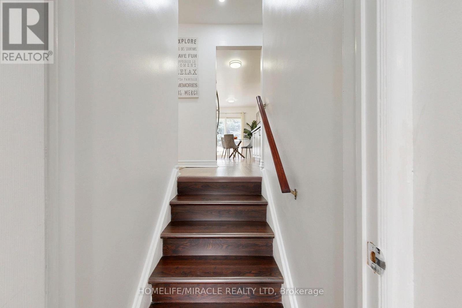 Photo 28 of 57 108 Malvern Street, Toronto ON
