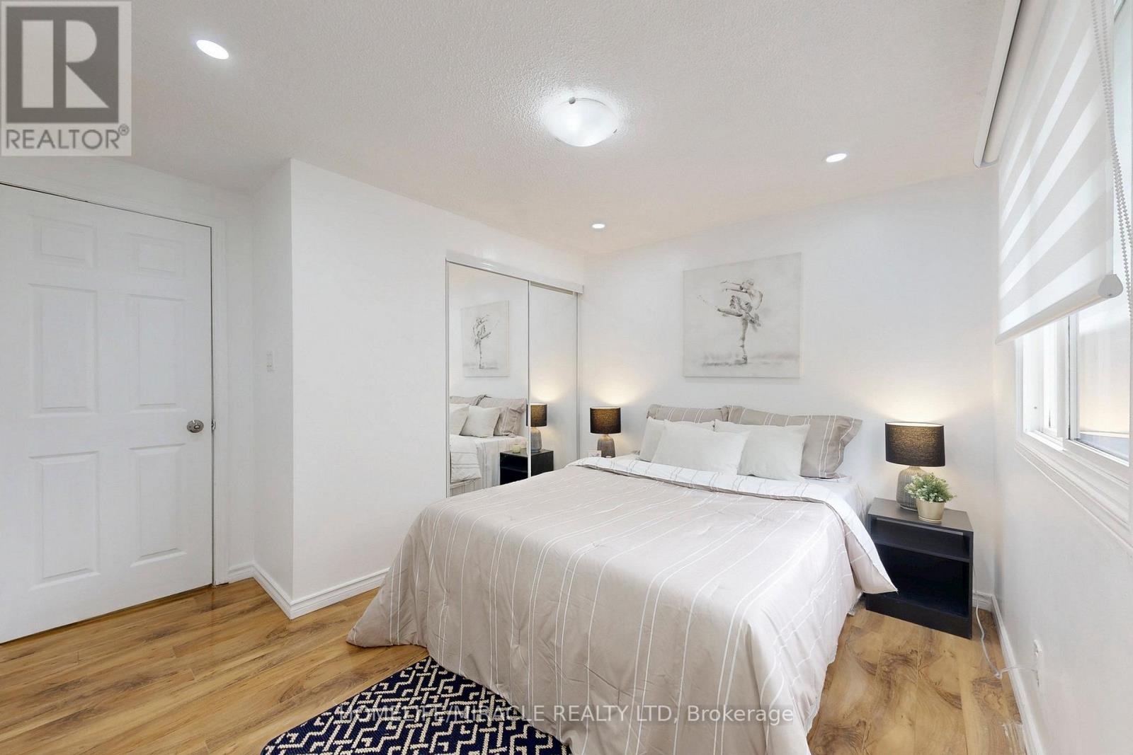 Photo 35 of 57 108 Malvern Street, Toronto ON