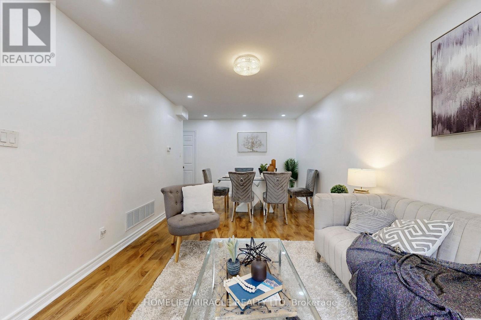 Photo 4 of 57 108 Malvern Street, Toronto ON
