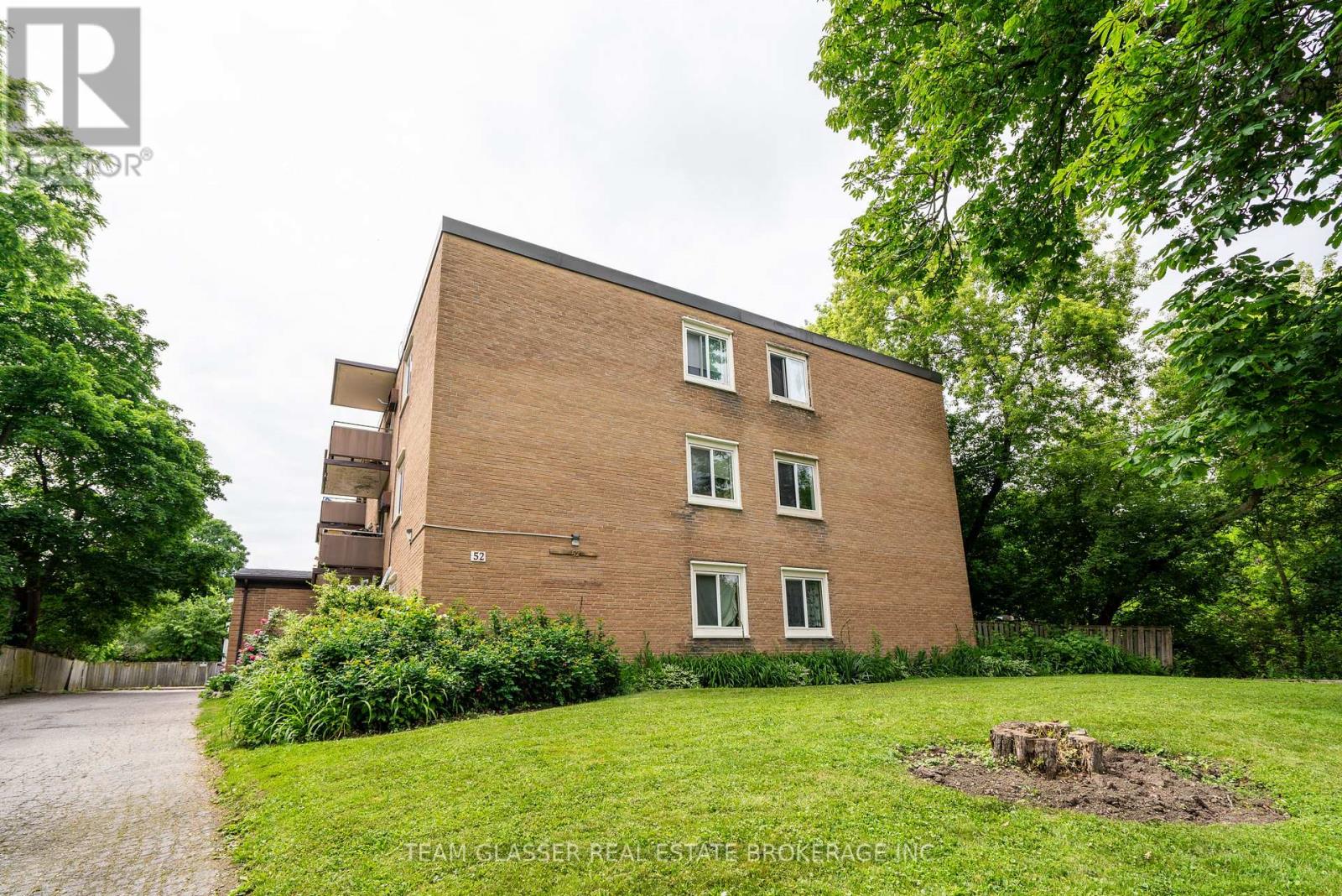 Photo 16 of 204 52 Hiawatha Street, St Thomas ON