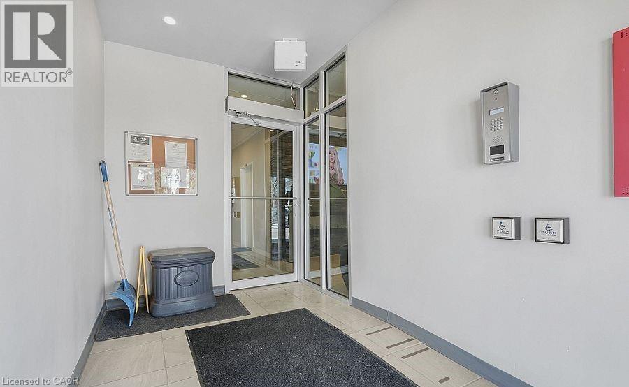 Photo 30 of 8 12 York Street, Chathamkent ON