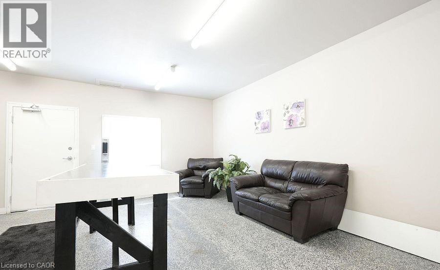Photo 33 of 8 12 York Street, Chathamkent ON