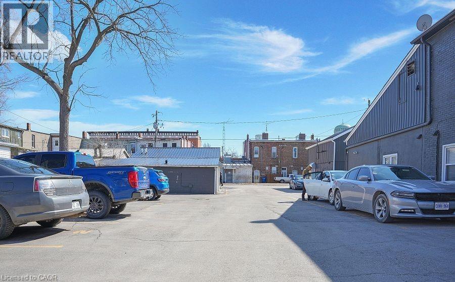 Photo 27 of 8 12 York Street, Chathamkent ON