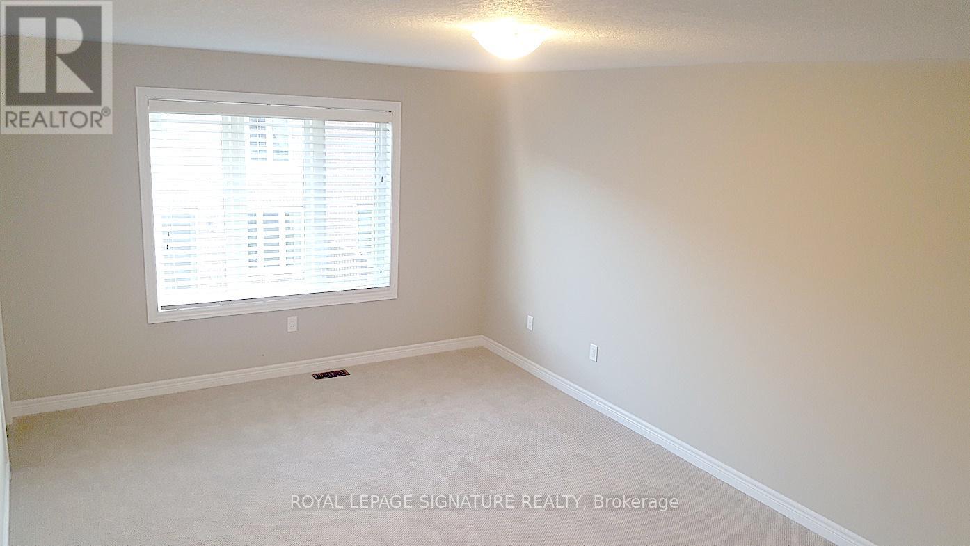 Photo 8 of 91 Tasker Court, Milton ON