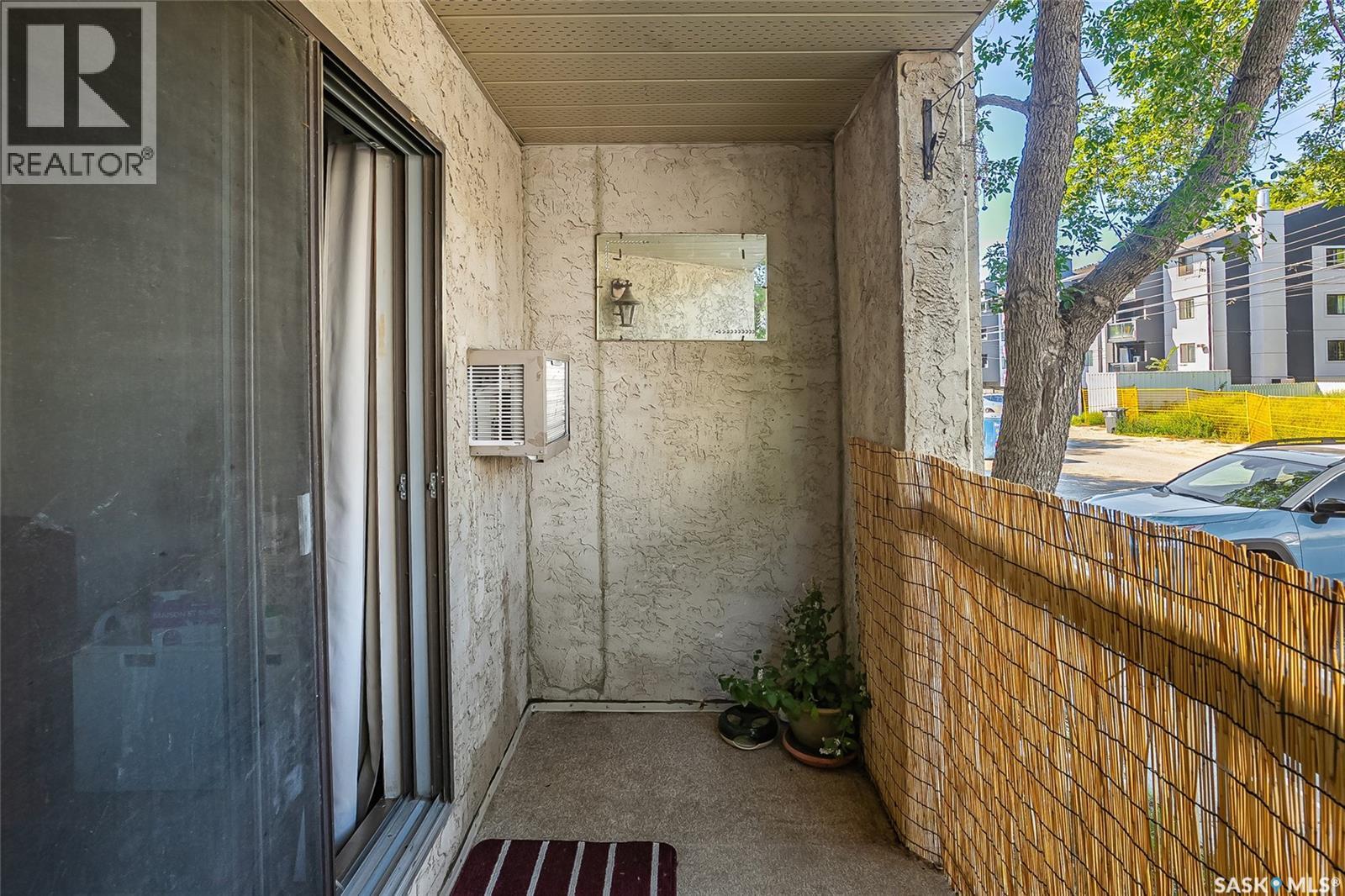 Photo 14 of 107 525 5th Avenue N, Saskatoon SK