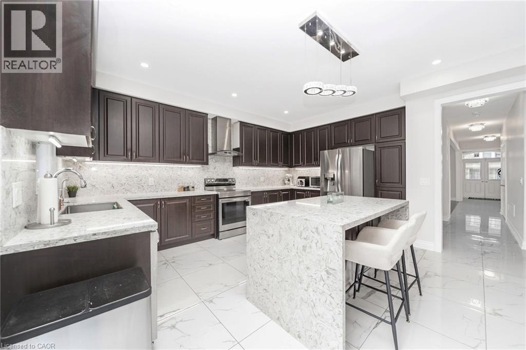 Photo 25 of 1531 Mendelson Heights, Milton ON