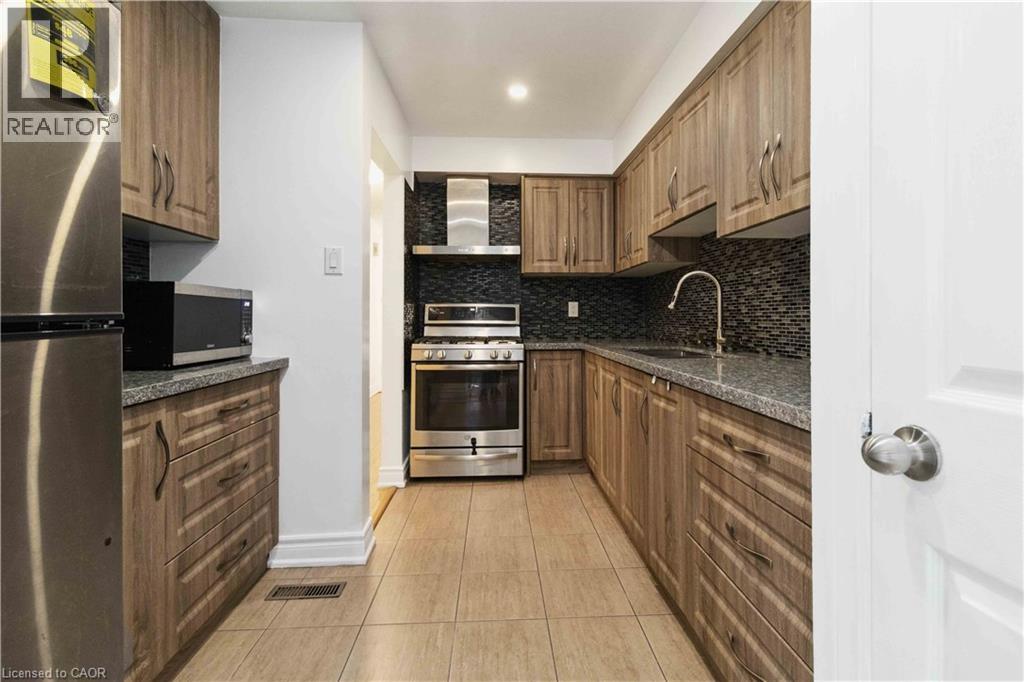 Photo 6 of 1180 Mississauga Valley Boulevard Unit 115, Mississauga ON