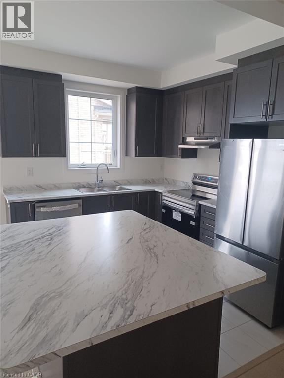 Photo 28 of 111 Sagewood Avenue, Barrie ON