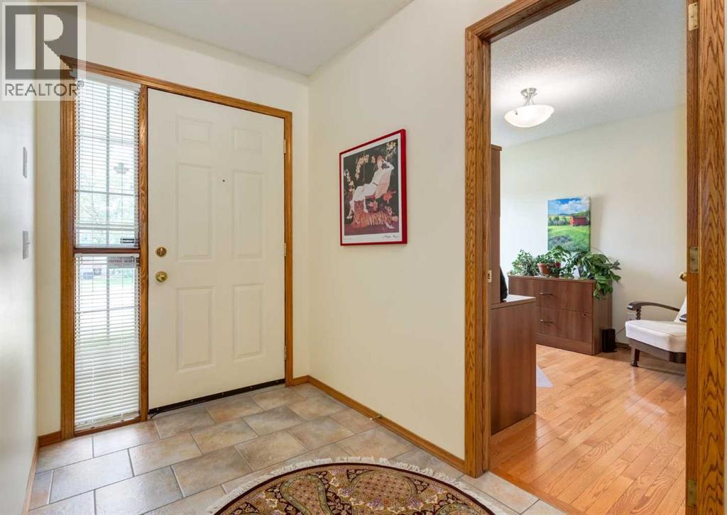 Single Family House Bungalow for Sale in  Hawkside Mews NW Hawkwood Calgary 