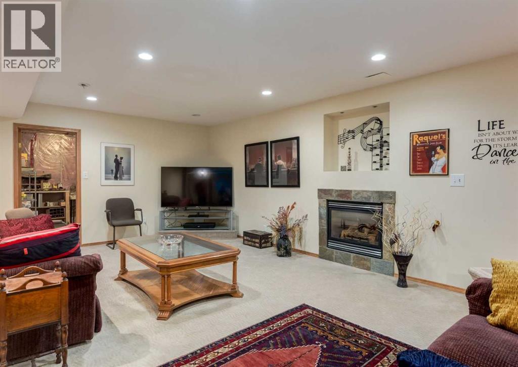 Single Family House Bungalow for Sale in  Hawkside Mews NW Hawkwood Calgary 