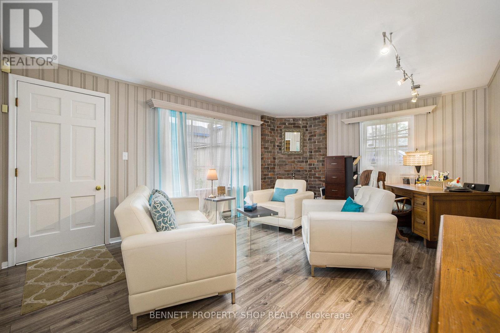 Photo 12 of 233 Bridge Street, Carleton Place ON