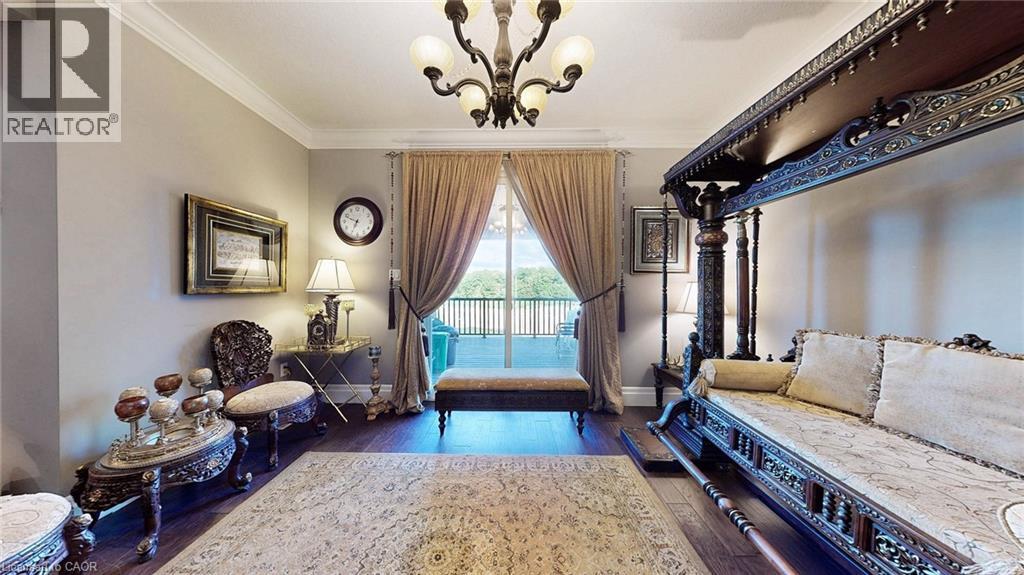 Photo 30 of 537 Millstream Drive, Waterloo ON