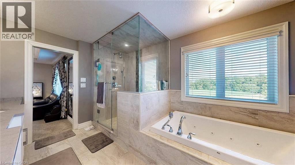 Photo 40 of 537 Millstream Drive, Waterloo ON
