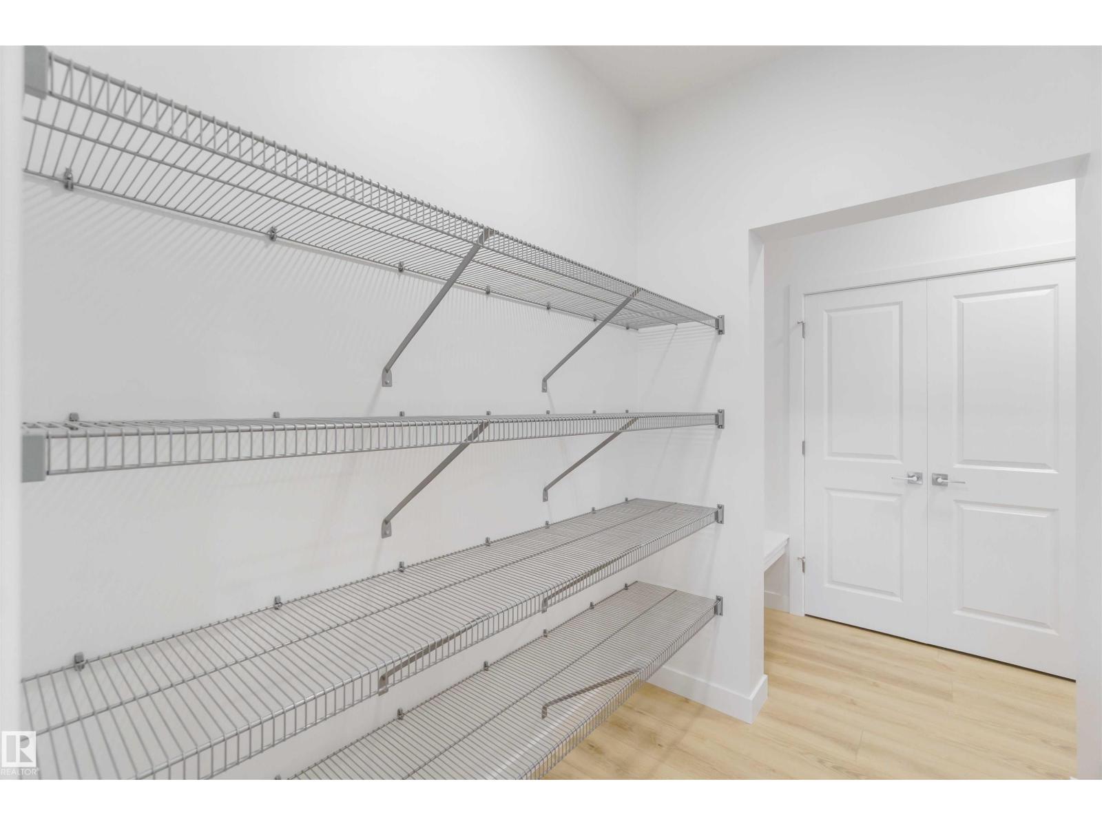 Photo 17 of 8519 181 Av Nw, Edmonton AB