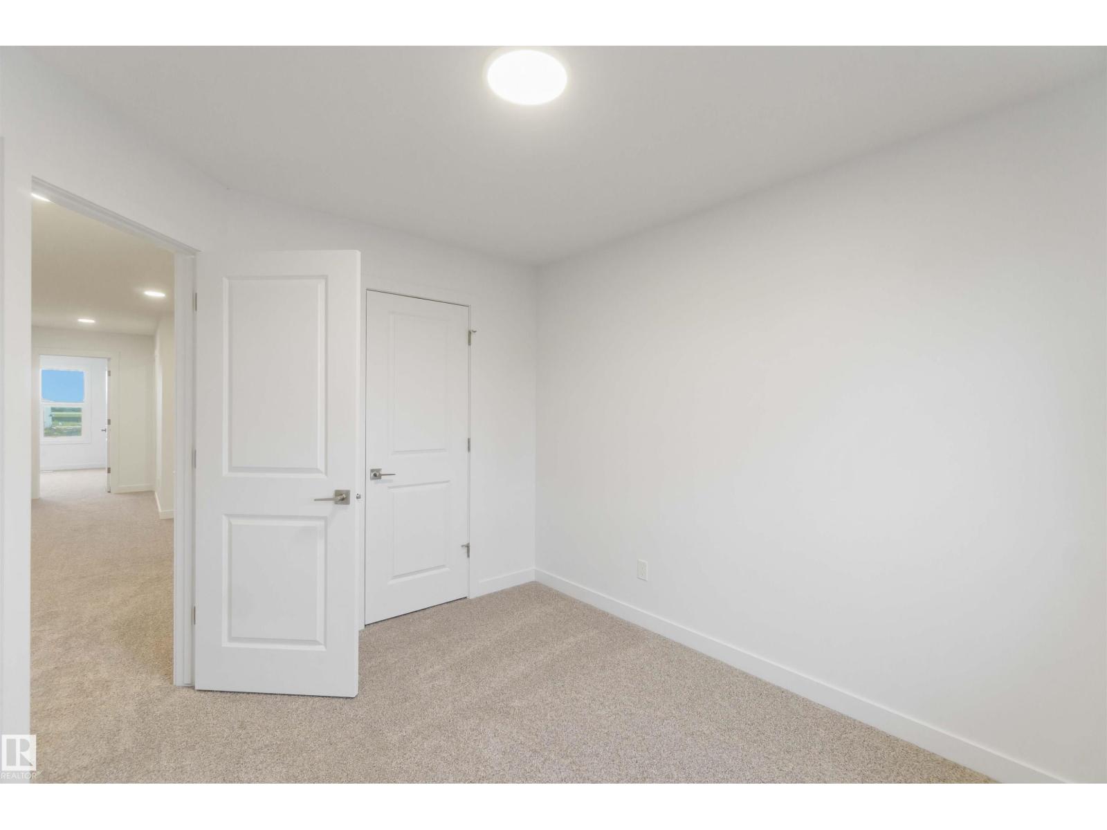 Photo 24 of 8519 181 Av Nw, Edmonton AB