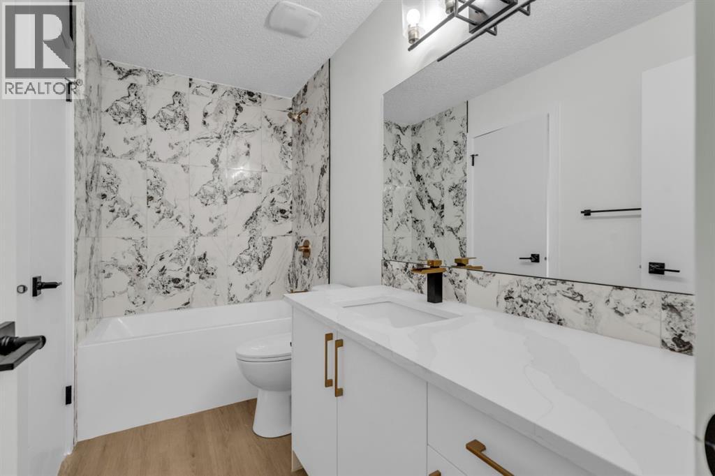 Single Family House 4 Level for Sale in  Sandstone Drive NW Sandstone Valley Calgary 