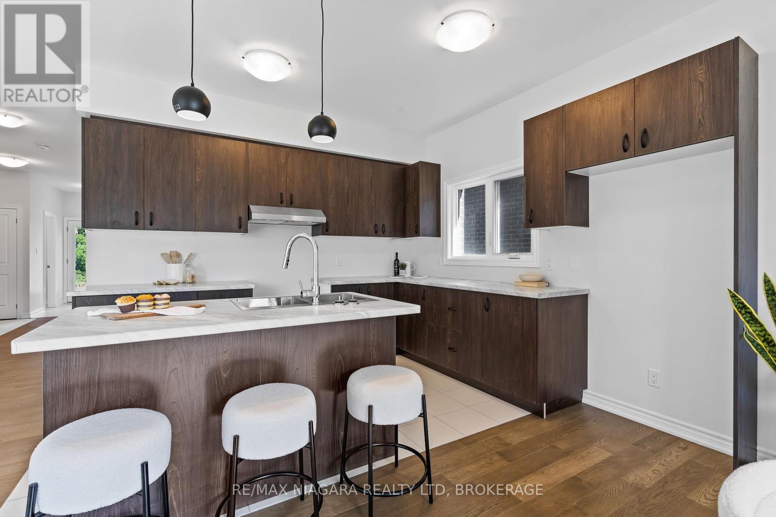 Photo 15 of 219 Wells Avenue, Fort Erie ON