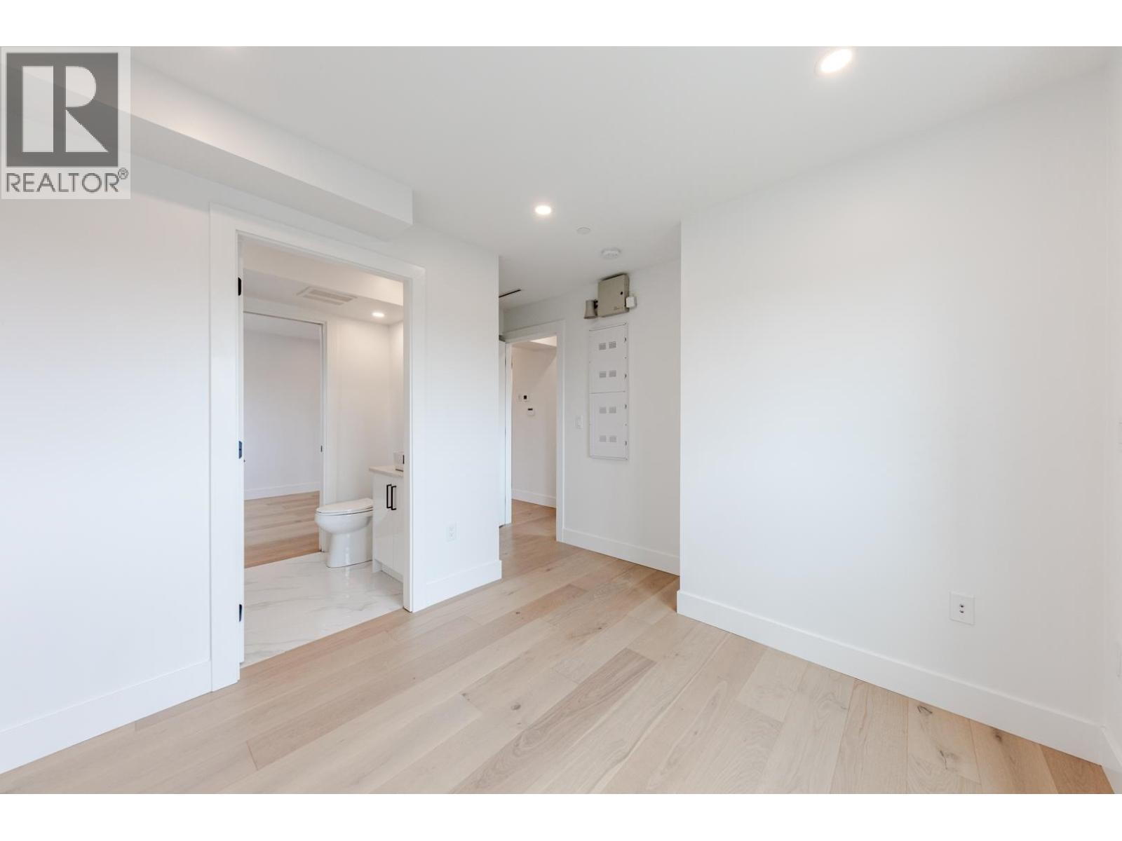 2723 TURNER STREET, Vancouver