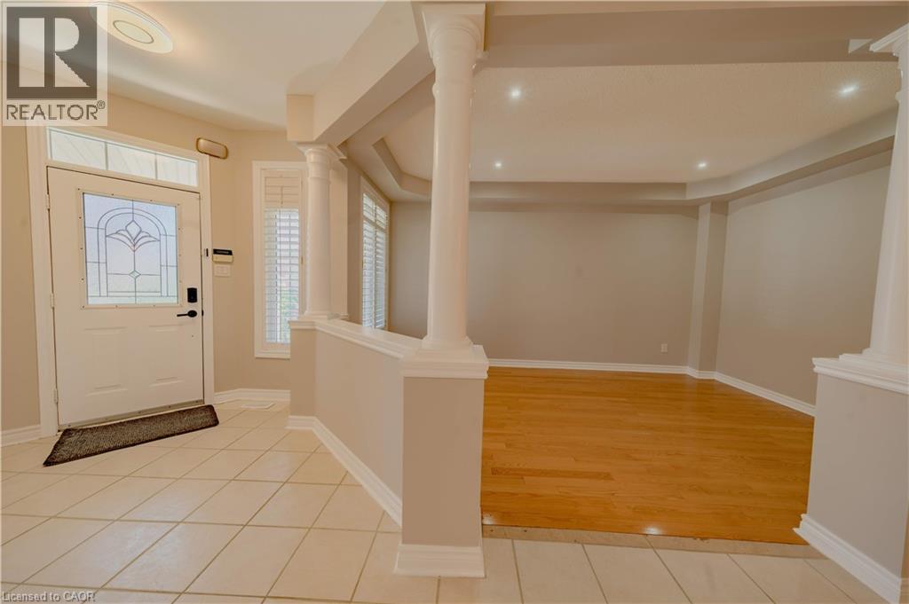 Photo 19 of 5918 Bassinger Place, Mississauga ON