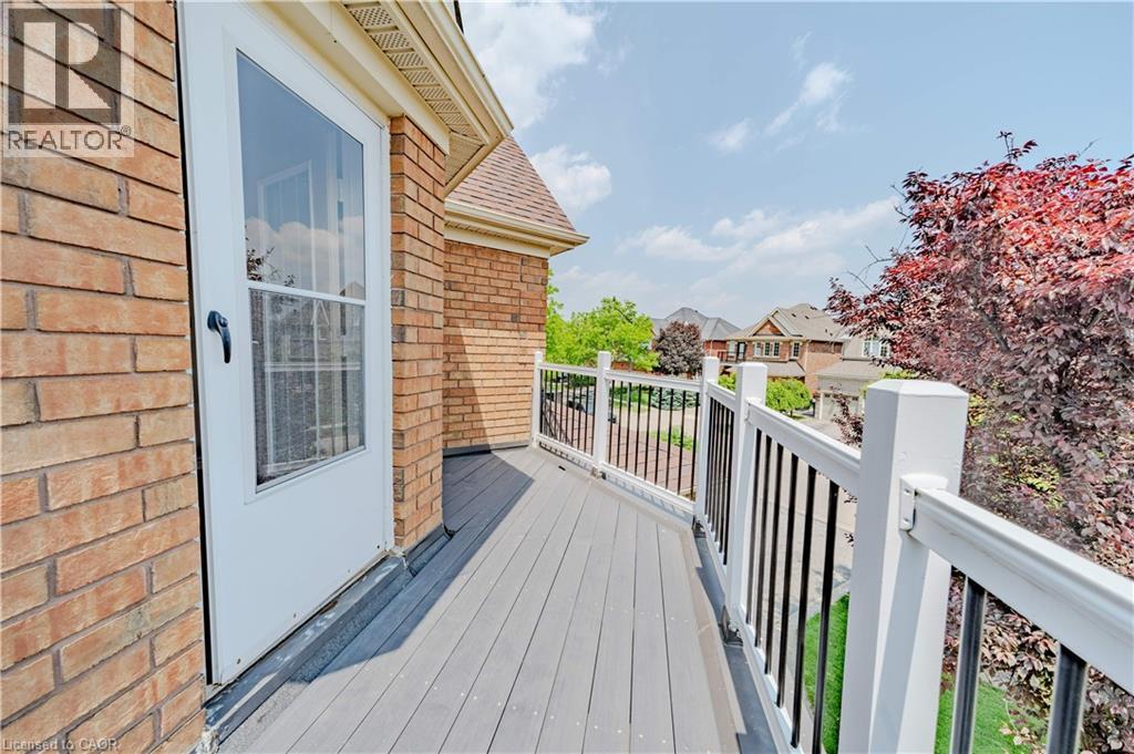 Photo 24 of 5918 Bassinger Place, Mississauga ON