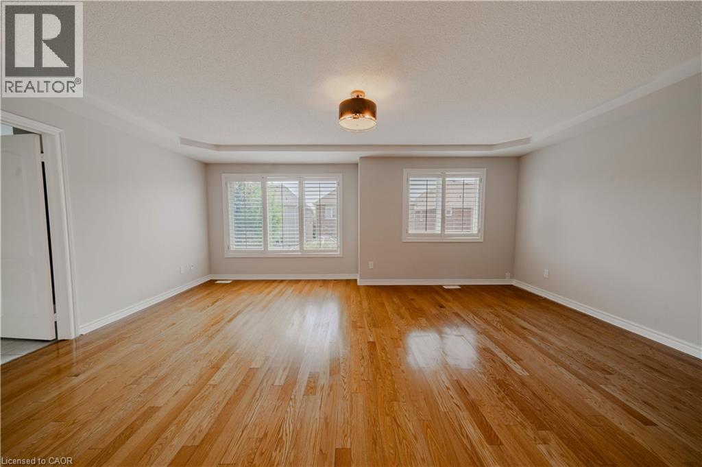 Photo 21 of 5918 Bassinger Place, Mississauga ON