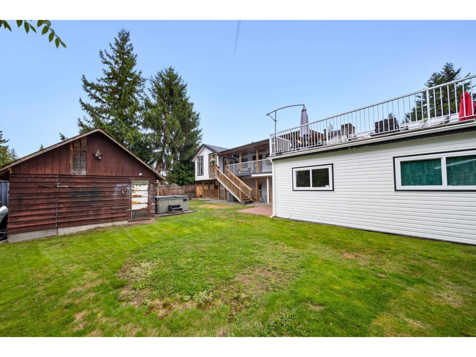 Photo 38 of 19691 49 Avenue, Langley BC