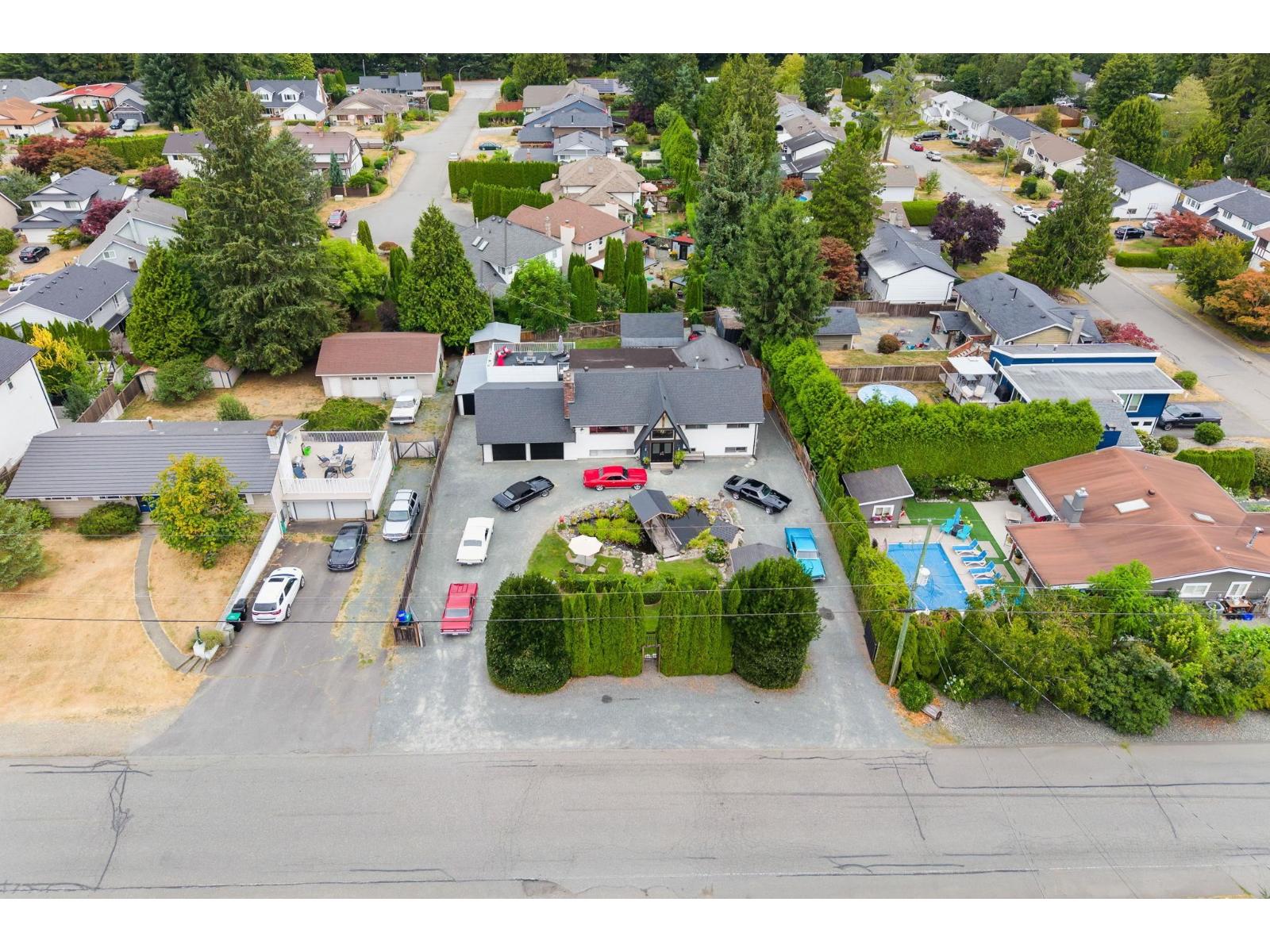 Photo 20 of 19691 49 Avenue, Langley BC