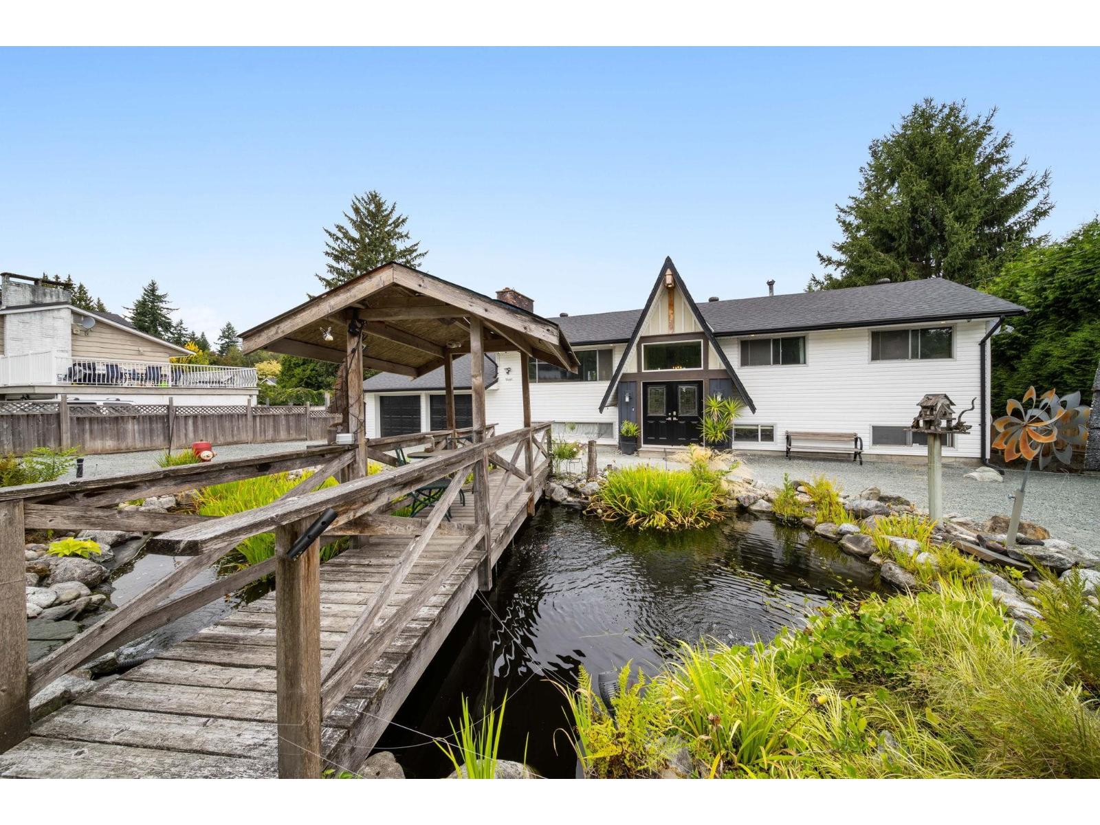 Photo 26 of 19691 49 Avenue, Langley BC