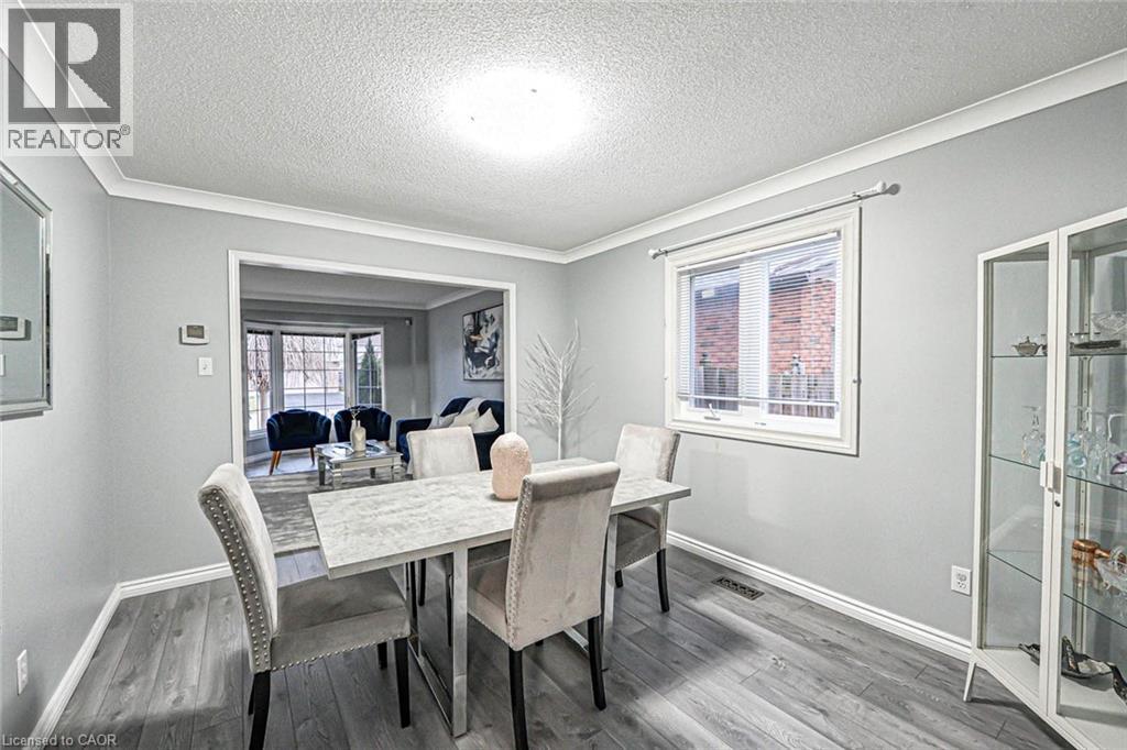 Photo 12 of 172 Alderlea Avenue, Mount Hope ON
