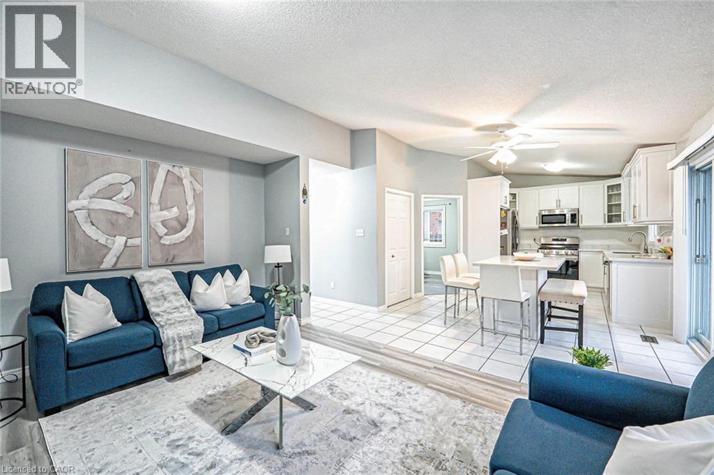 Photo 13 of 172 Alderlea Avenue, Mount Hope ON