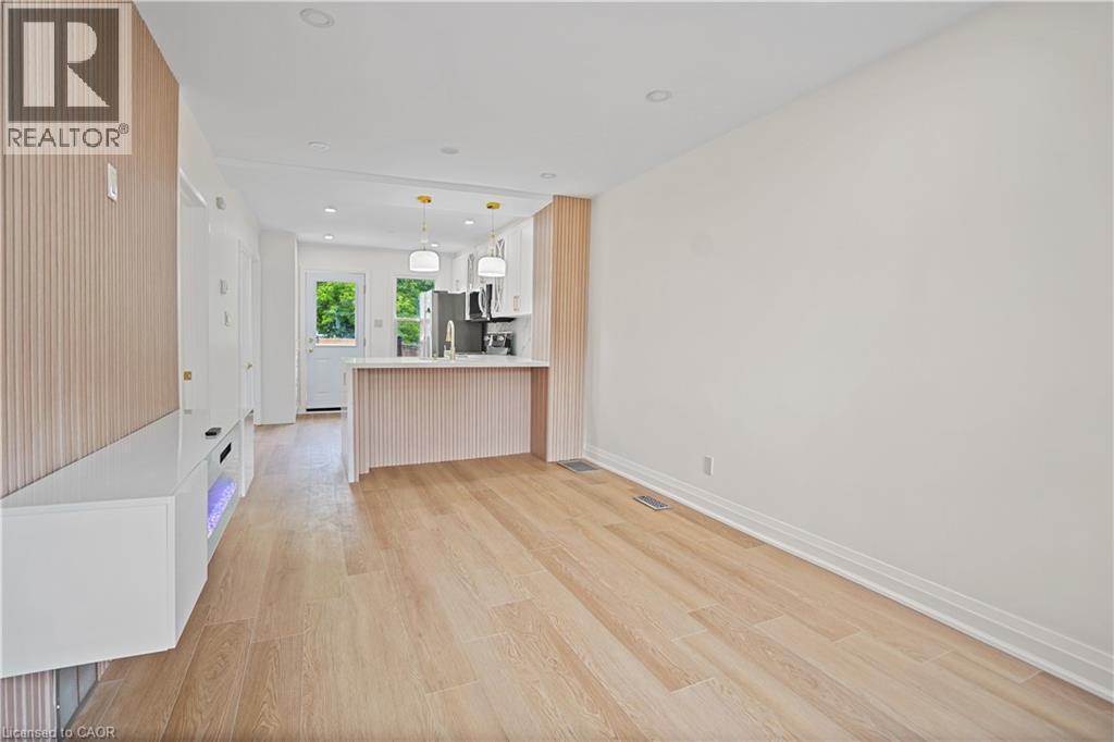 Photo 1 of 133 Barons Avenue N, Hamilton ON