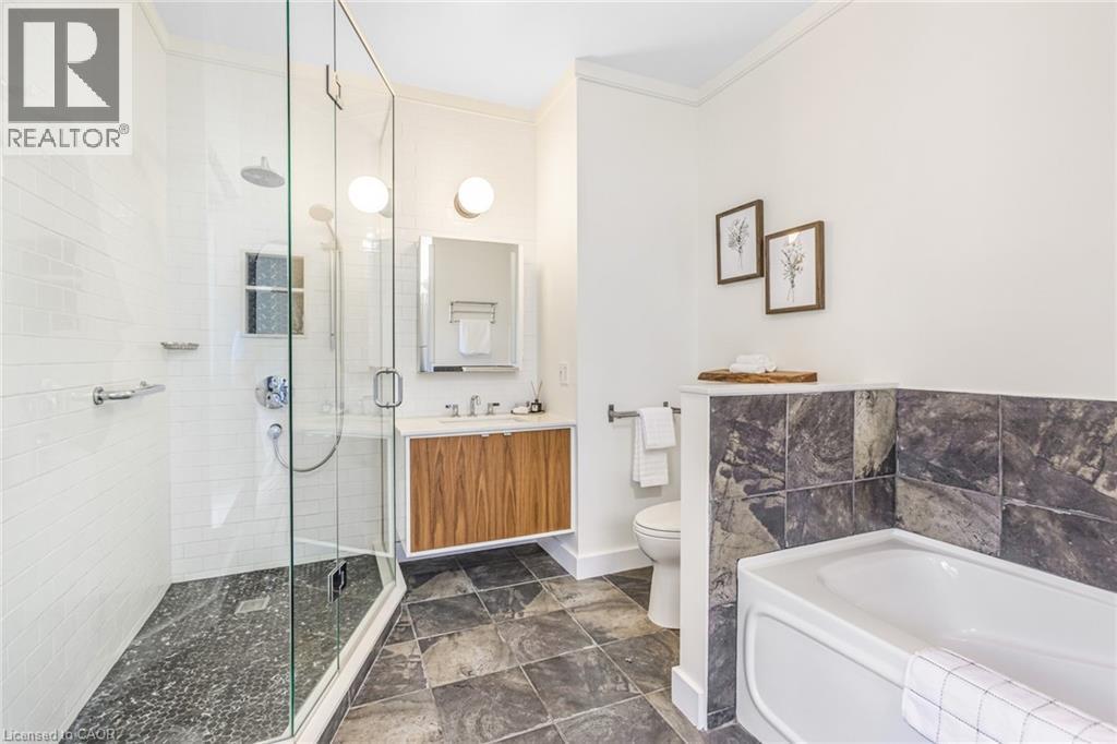 Photo 15 of 66 Bay Street S Unit 401, Hamilton ON