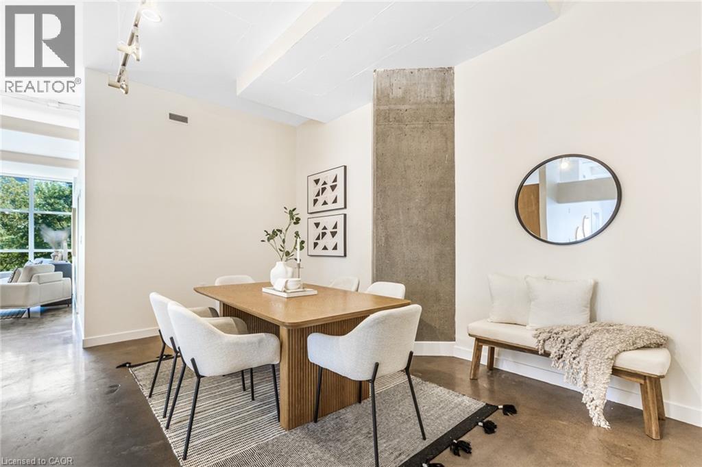 Photo 5 of 66 Bay Street S Unit 401, Hamilton ON