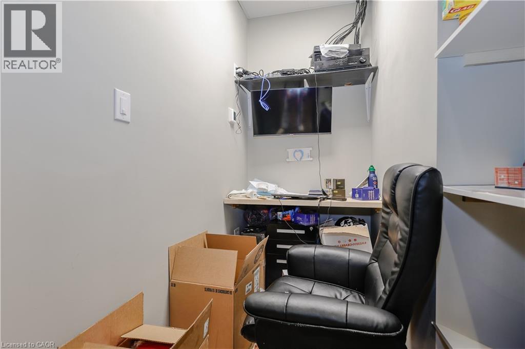 Photo 36 of 985 Talbot Street Unit A, St Thomas ON
