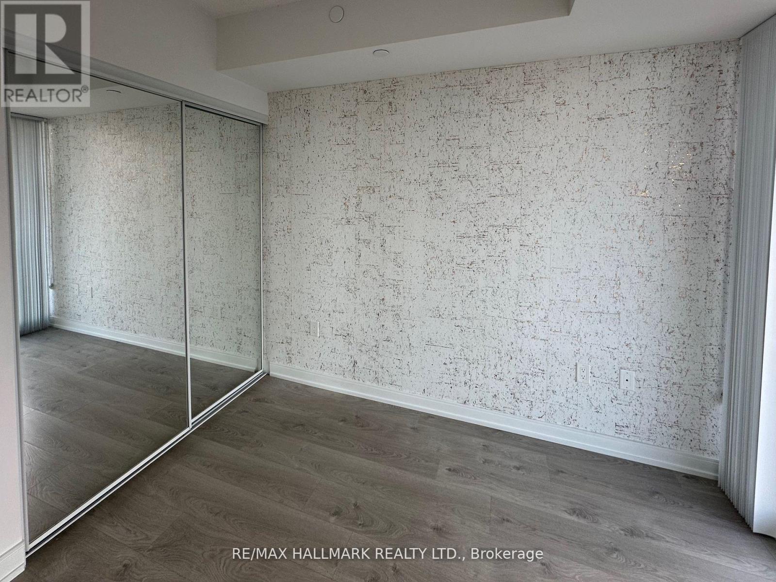 Photo 9 of 2904 50 Wellesley Street E, Toronto ON