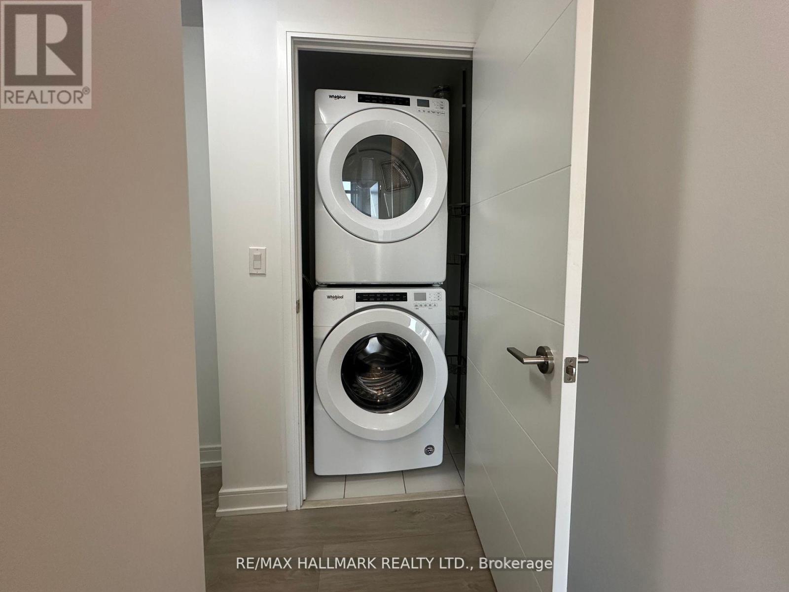 Photo 18 of 2904 50 Wellesley Street E, Toronto ON