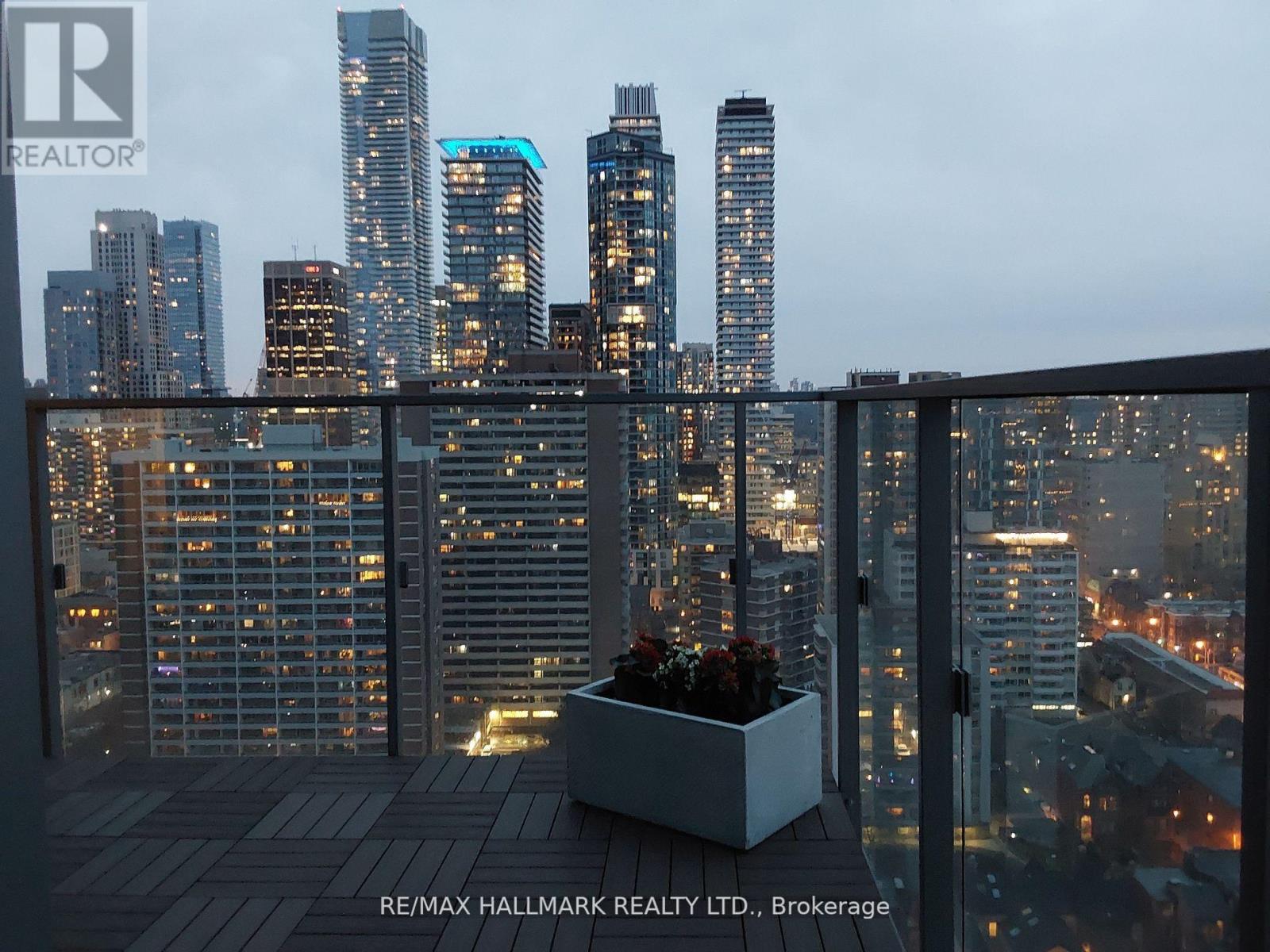 Photo 8 of 2904 50 Wellesley Street E, Toronto ON