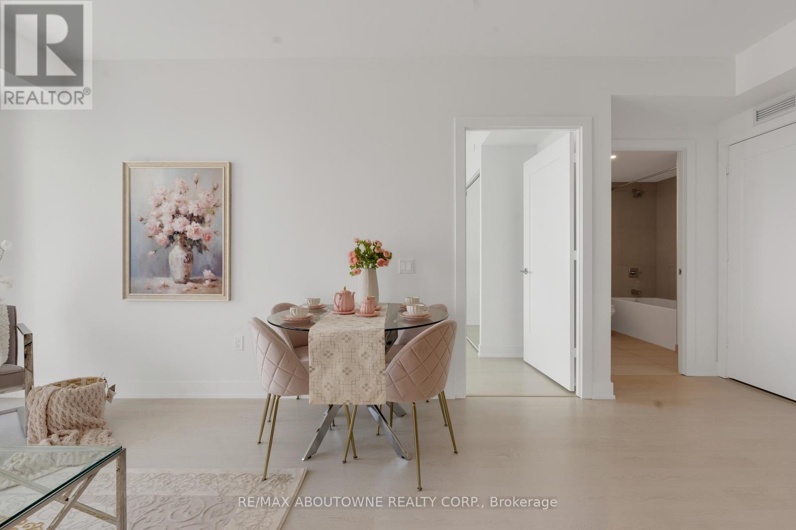 Photo 16 of 2608 30 Inn On The Park Drive, Toronto ON