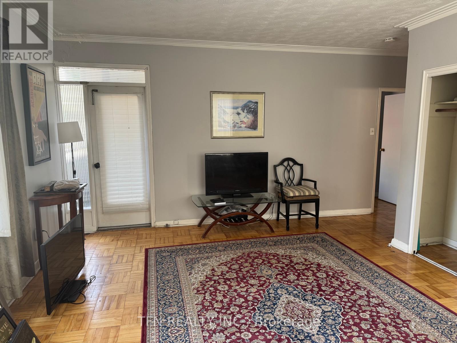 Photo 19 of 102 1112 Avenue Road, Toronto ON