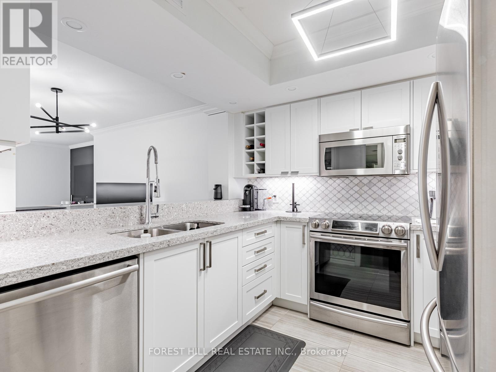 Photo 11 of 509 1177 Yonge Street, Toronto ON