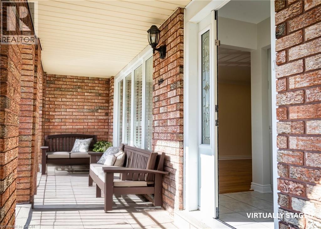 Photo 8 of 241 Green Road Unit Upper, Hamilton ON